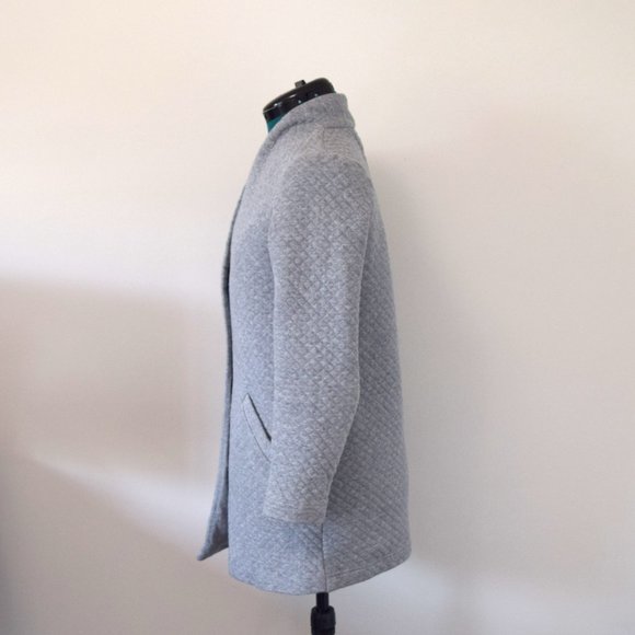 Gray Quilted One Button Oversized Cardigan - Picture 4 of 7